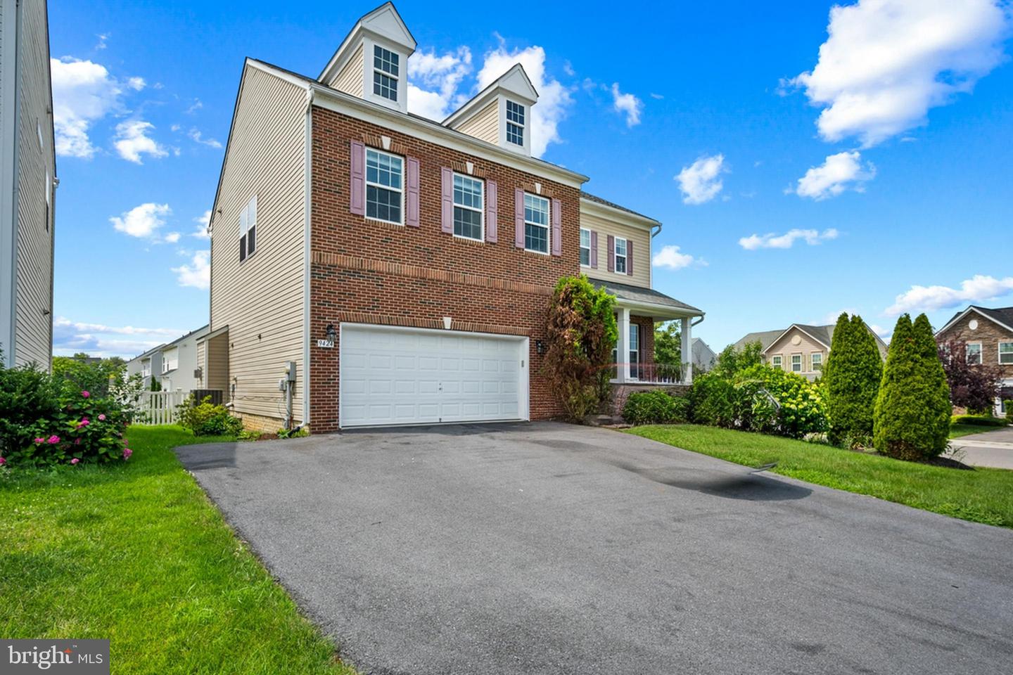 9424 Morning Dew Dr — photo