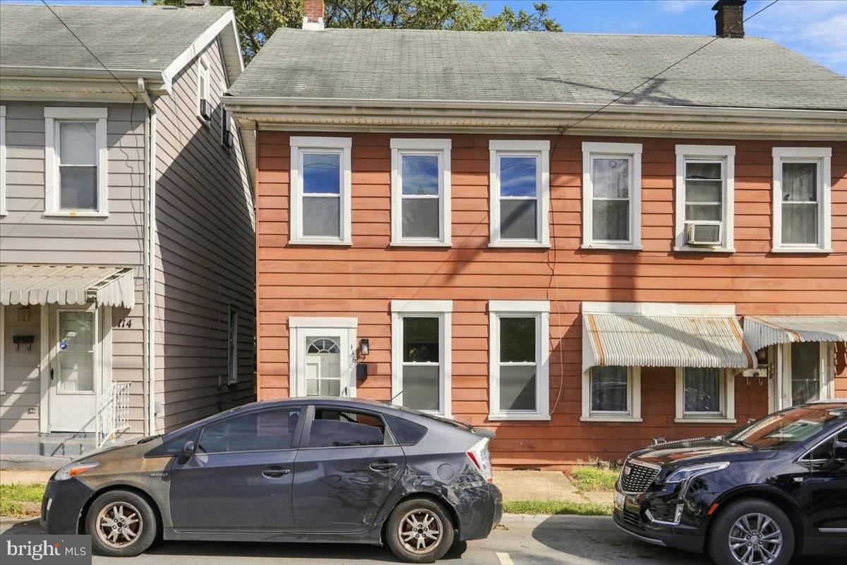 116 E Wilson Blvd — photo