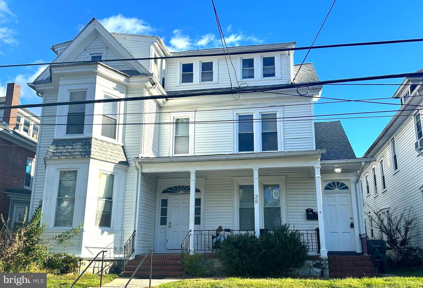 38 Wayside Ave #2 — photo