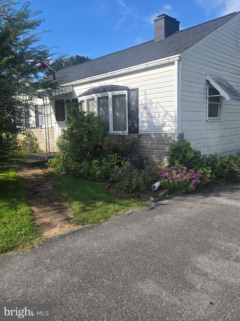 1245 Crescent Rd — photo
