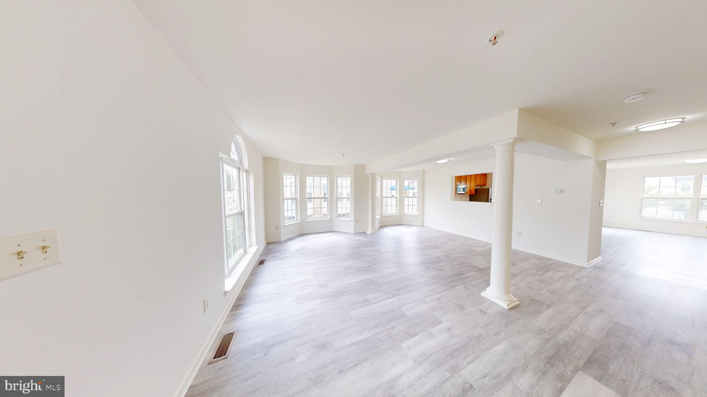 17619 Potter Bell Way — photo