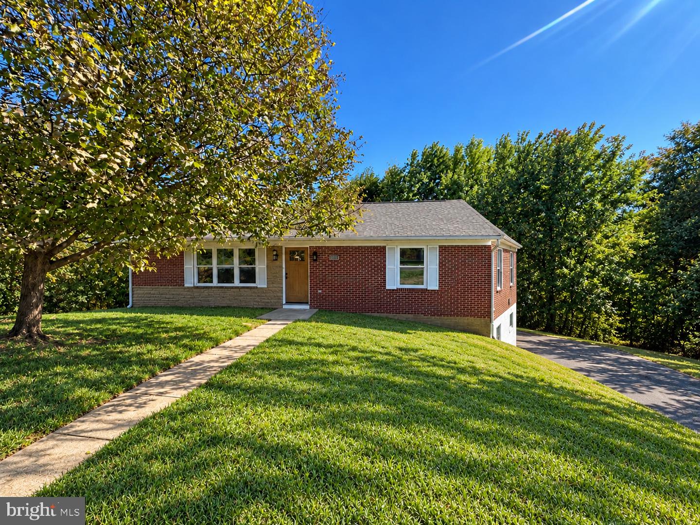 12049 Little Antietam Rd — photo