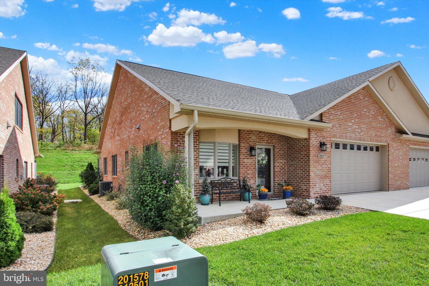 13317 Diamond Pointe Dr — photo