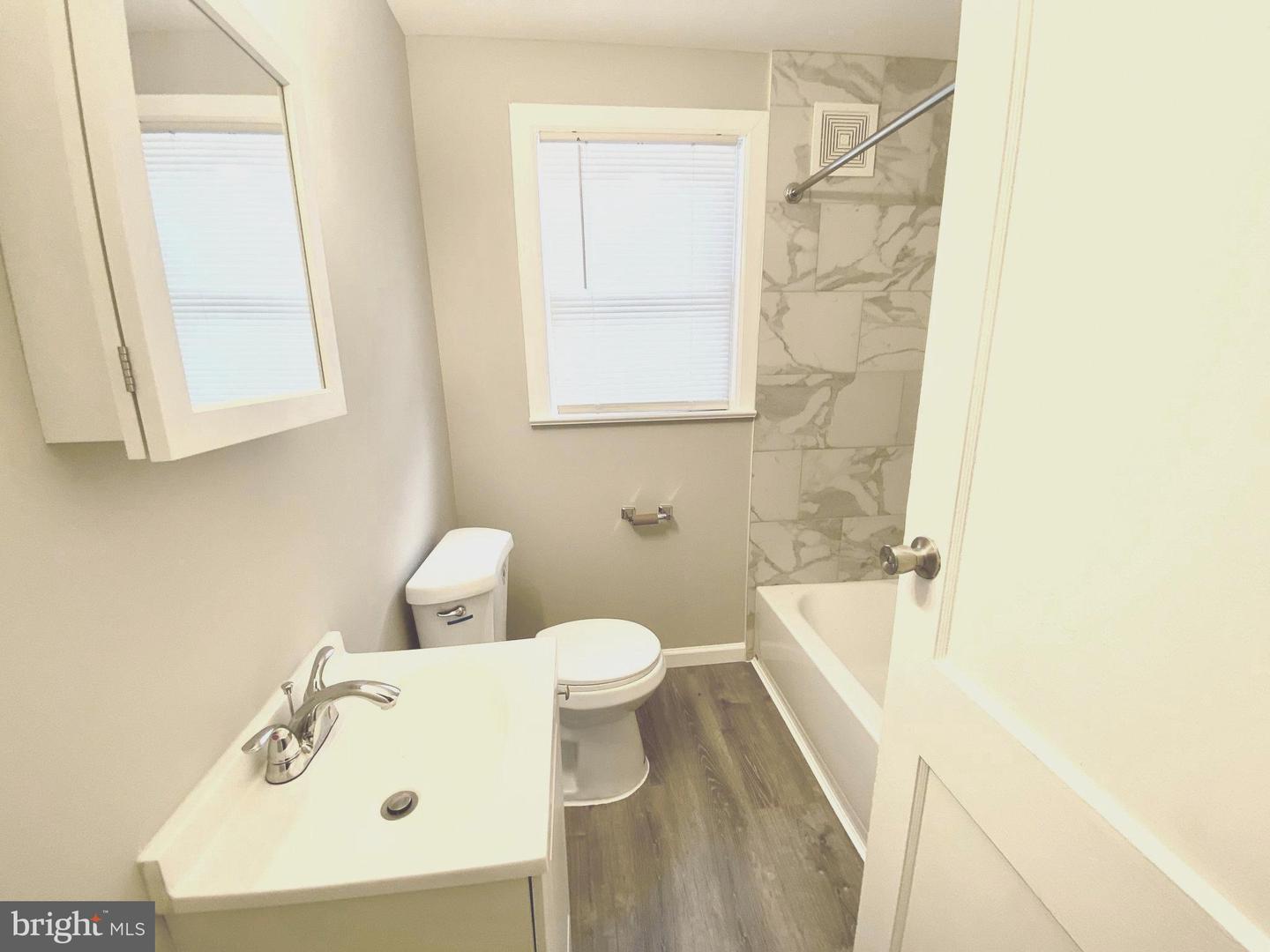 1007 Pierce Ave — photo