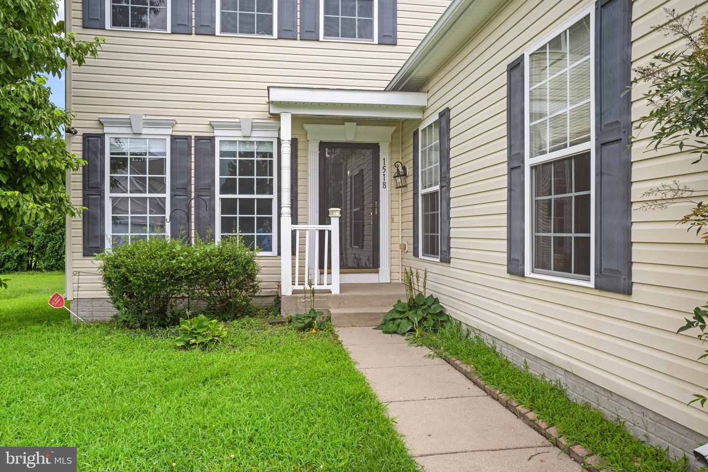 1518 Anchors Way — photo