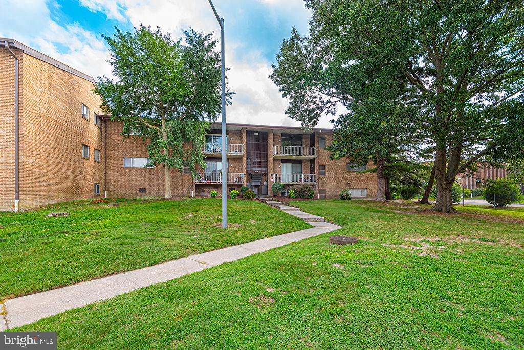 1030 Adams Ave #3B — photo