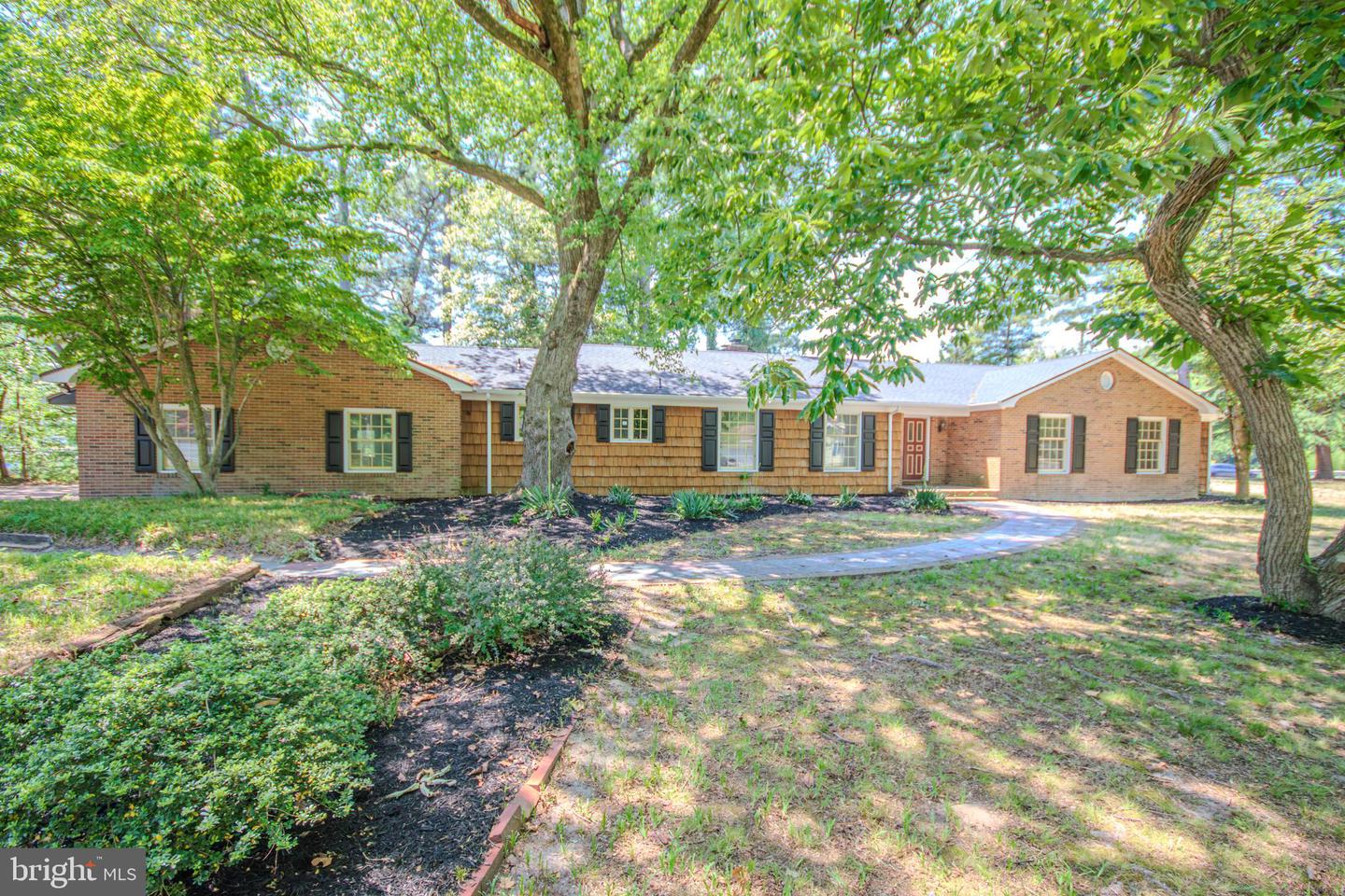 30428 Mallard Dr — photo