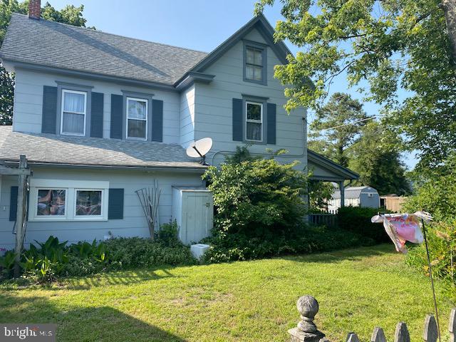 502 School St — photo