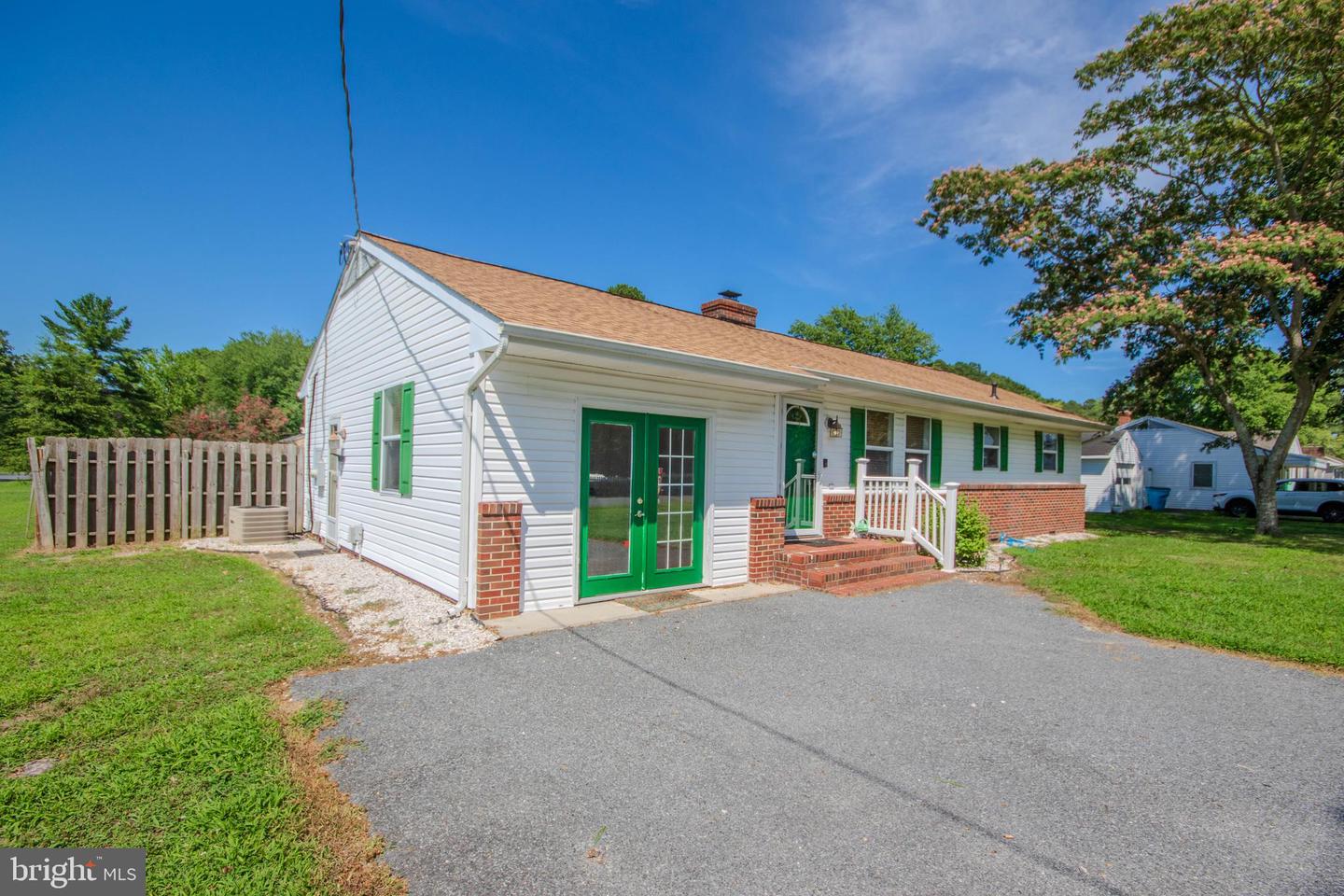 4627 Coulbourn Mill Rd — photo