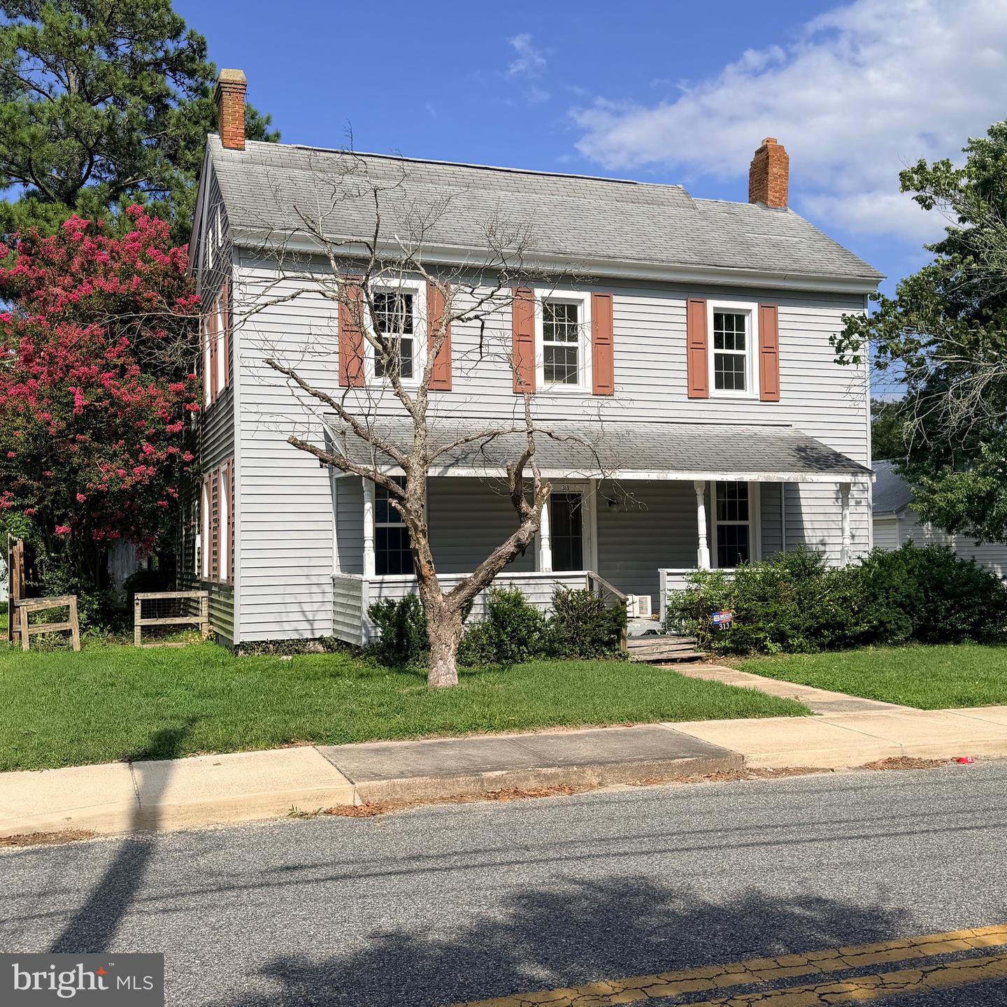 313 Bridge St — photo