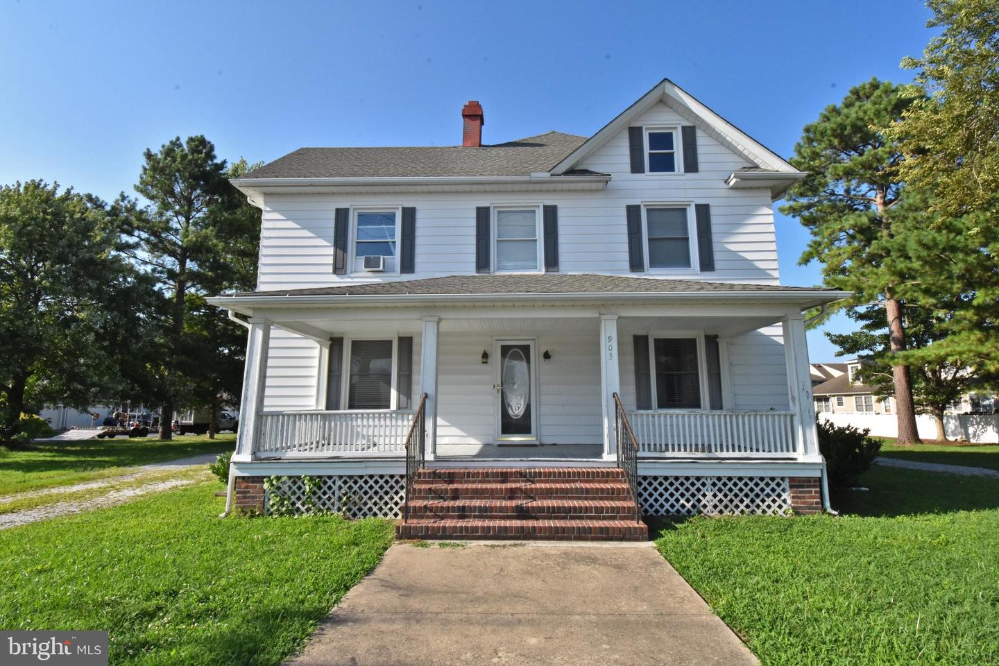 903 Johnson Rd — photo