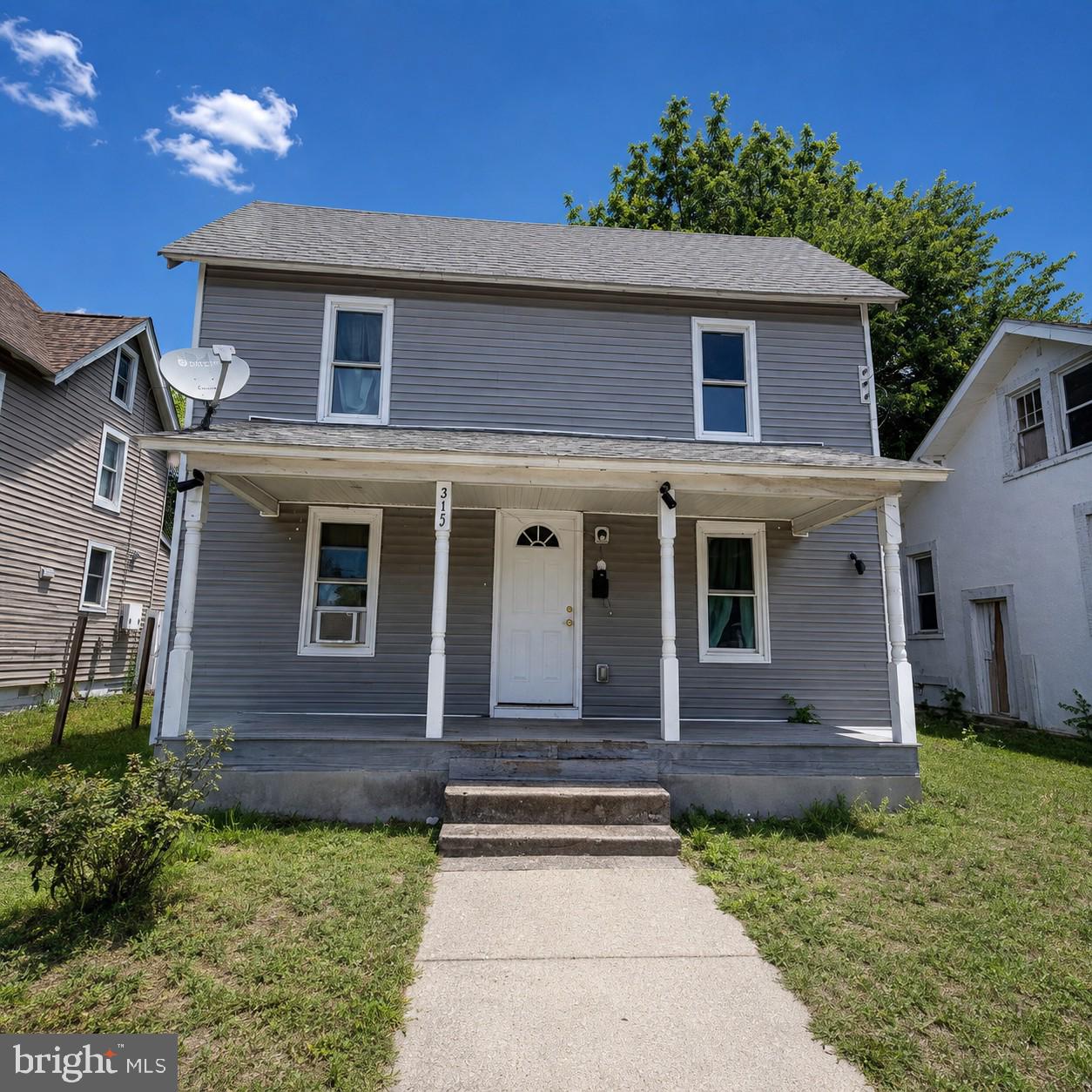 315 Charles St — photo