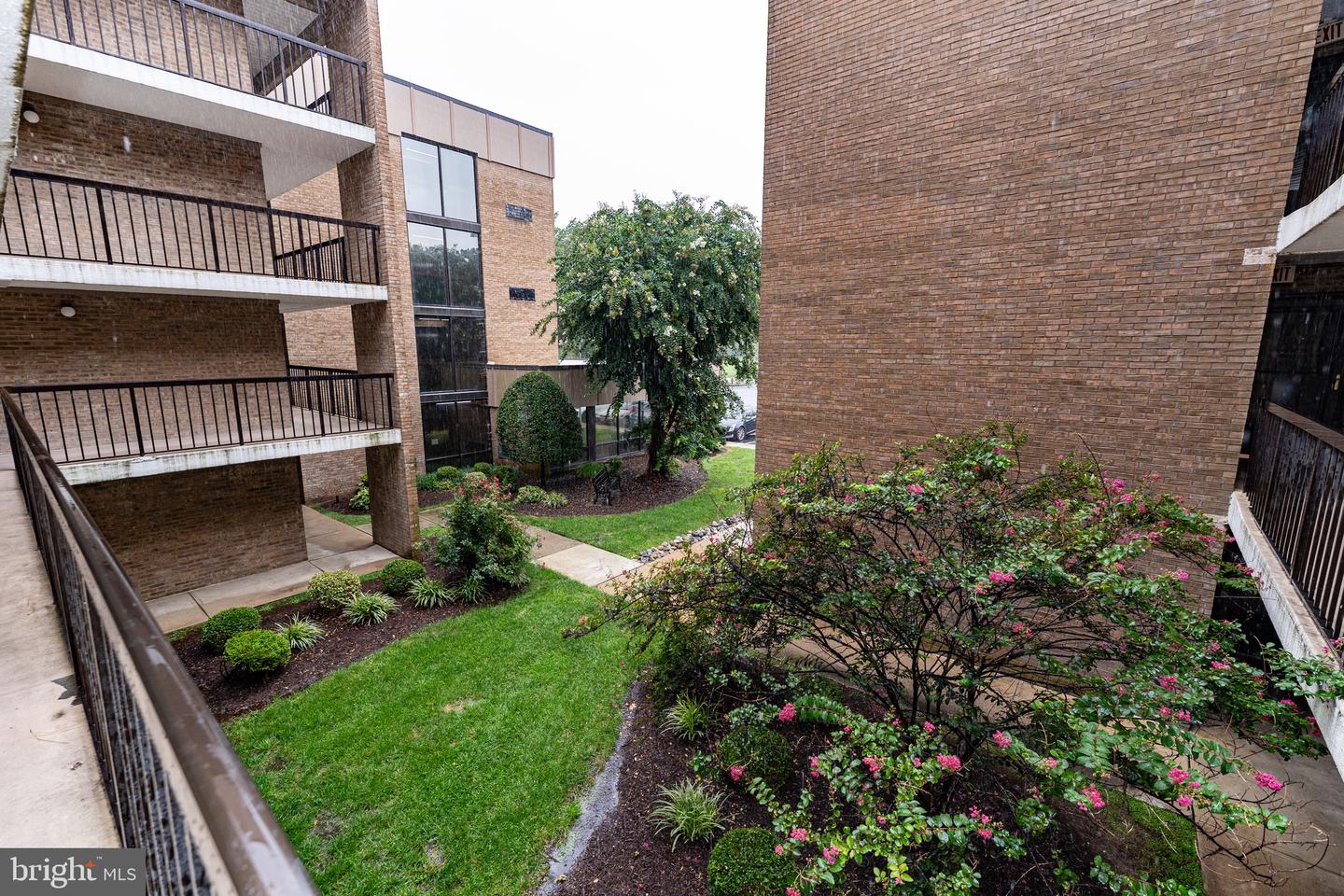 227 Canal Park Dr #206 — photo