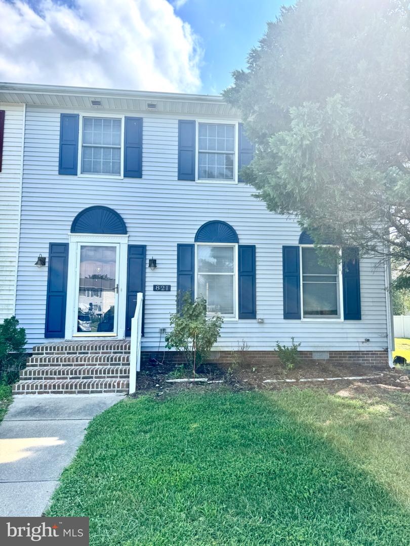 821 Johnson Rd — photo