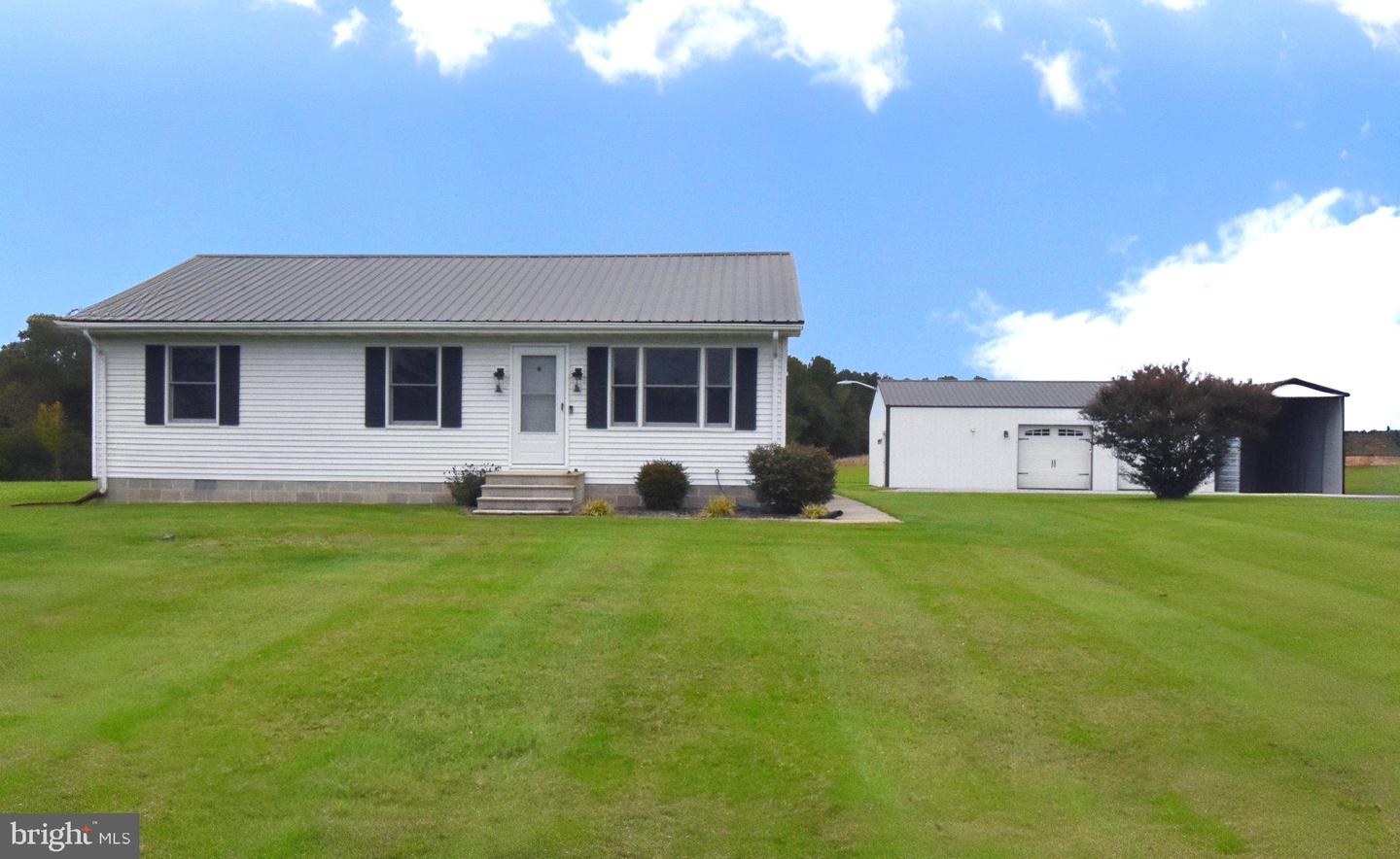 32696 Longridge Rd — photo