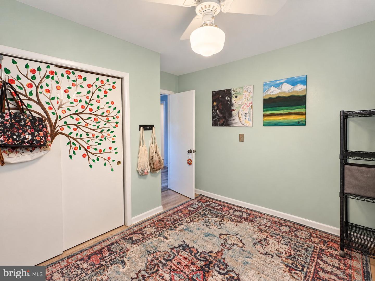 1507 May Dr — photo