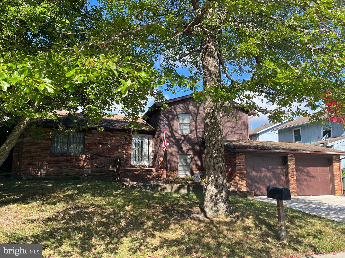 14103 Derrickson Ave — photo