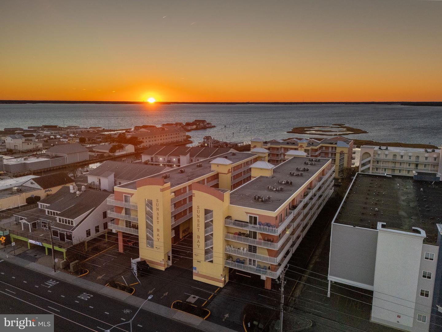 5405 Coastal - Sunset Bay #406 — photo