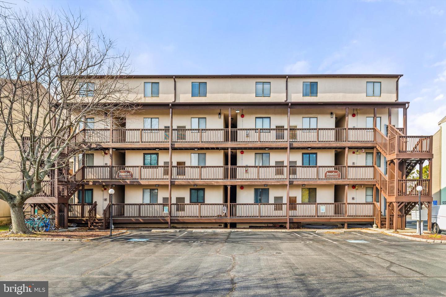 12302 Jamaica Ave #104 — photo