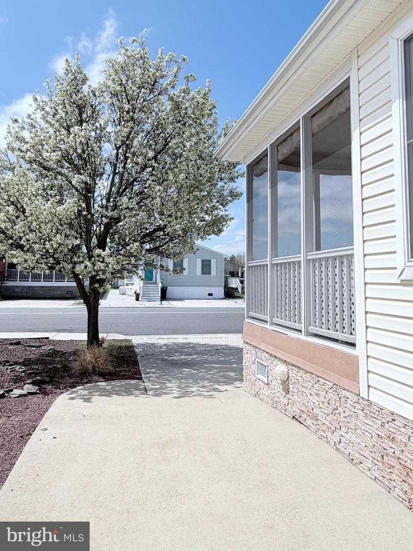 112 Sandy Hill Dr — photo