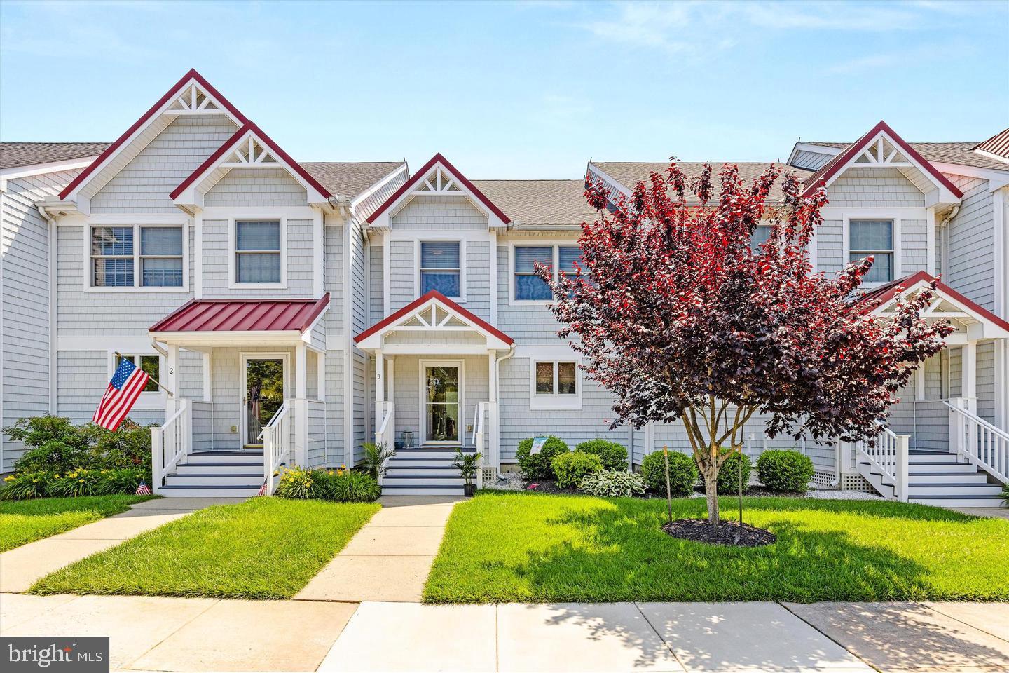 9711 Village Ln #C — photo