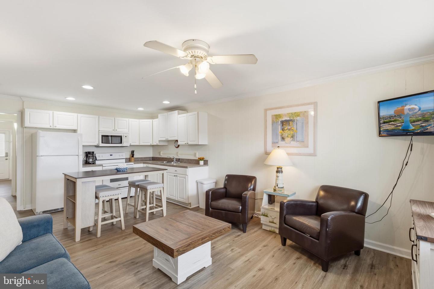 409 Saint Louis Ave #60 — photo