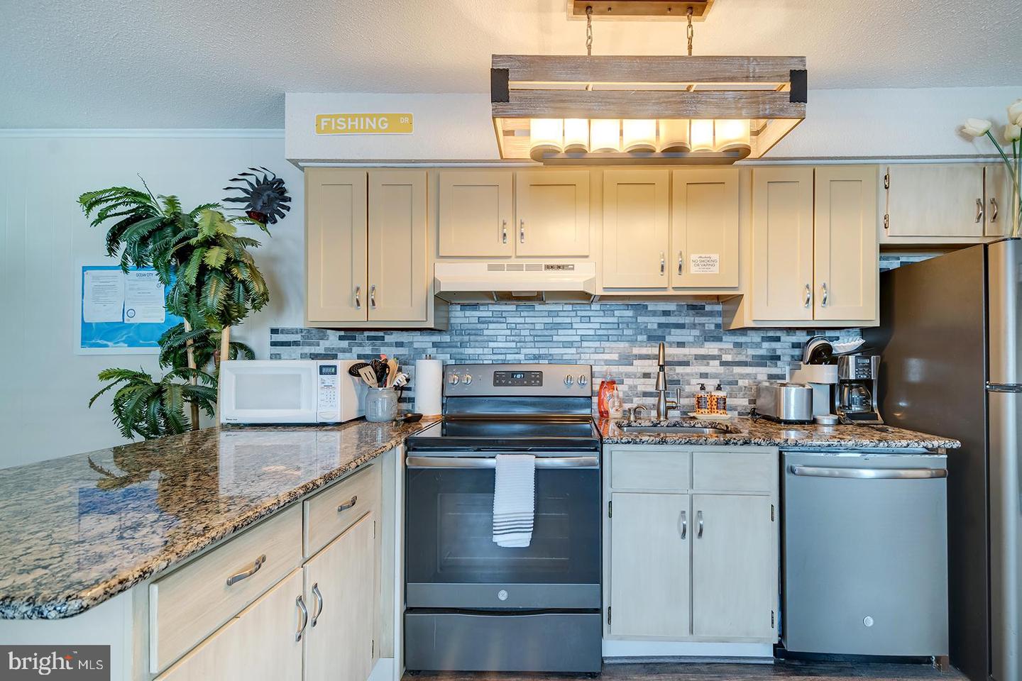 12206 Coastal Hwy #201 — photo