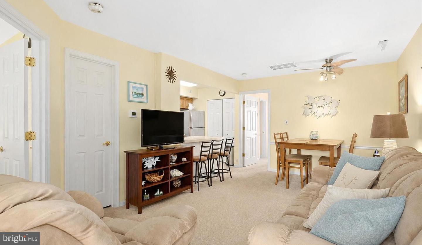14301 Tunnel Ave #3G — photo