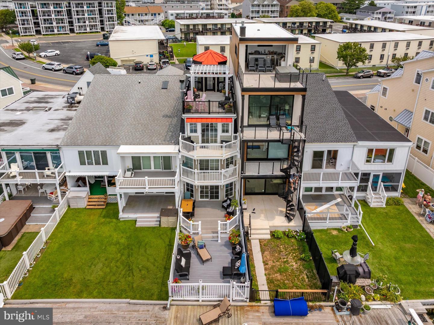 601 Bayshore Dr #16 — photo