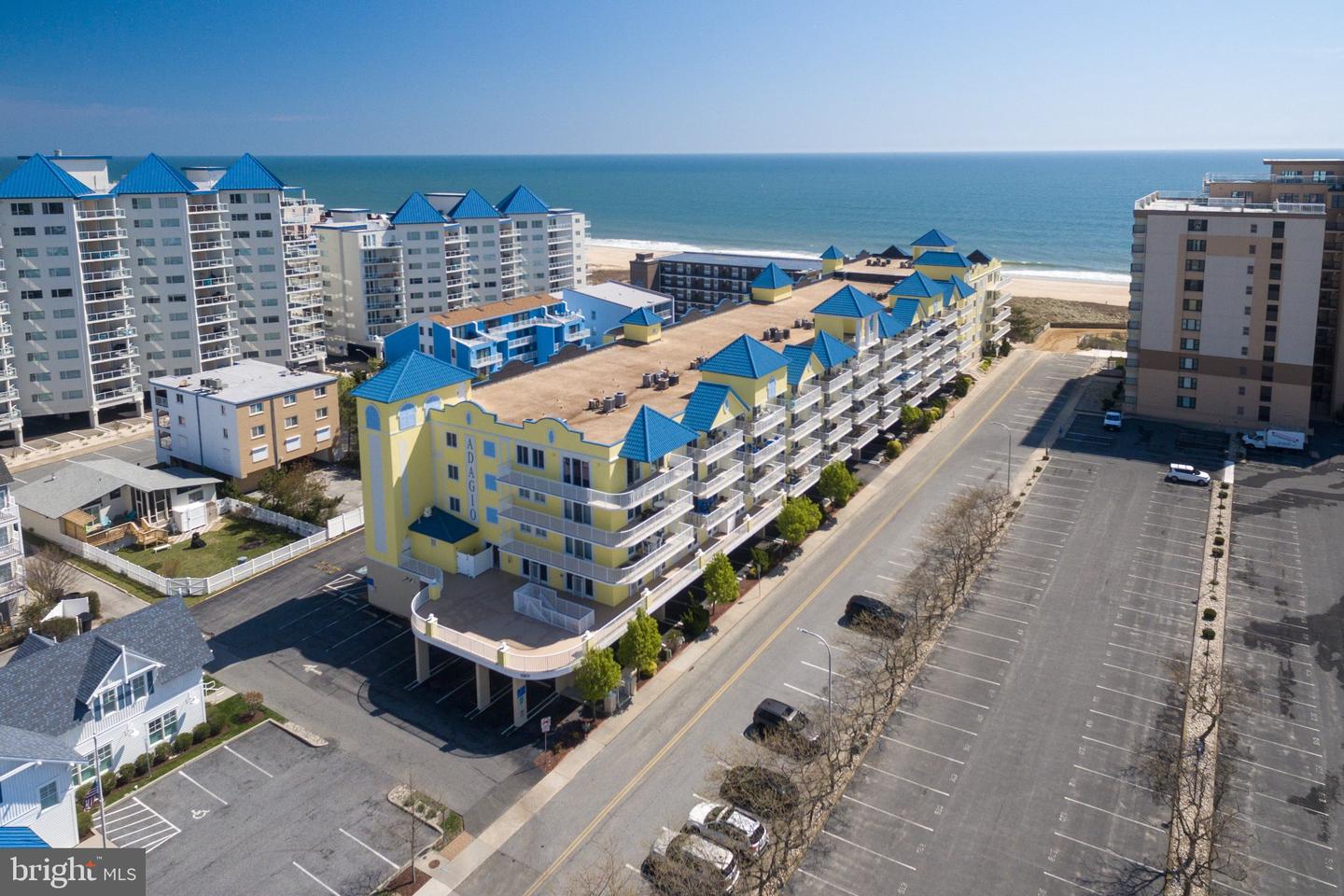 5901 Atlantic Ave #408 — photo