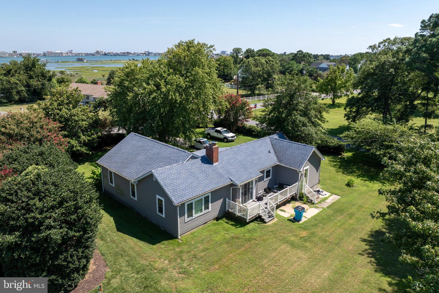 10347 Golf Course Rd — photo