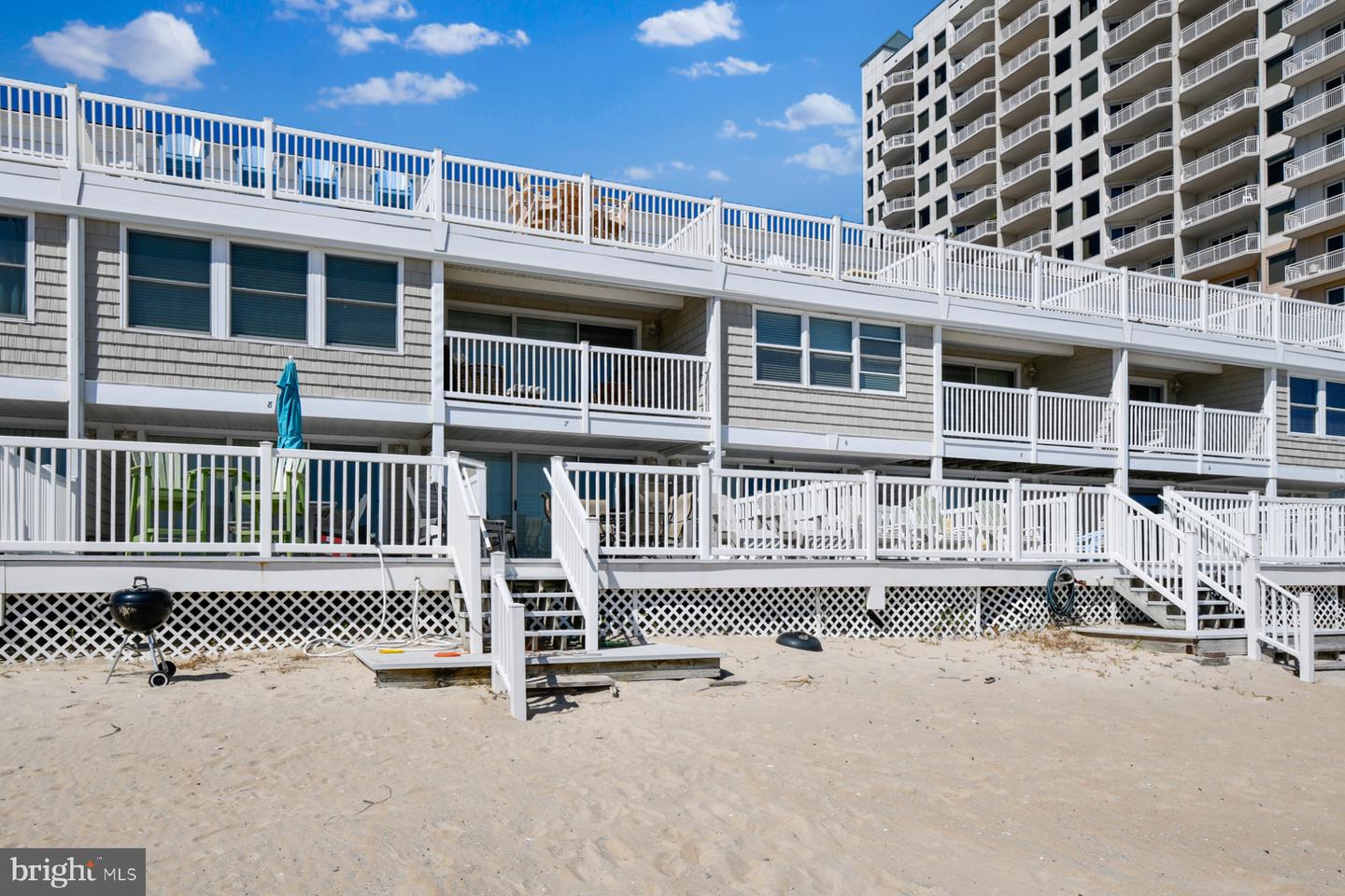 4701 Atlantic Ave #7 — photo