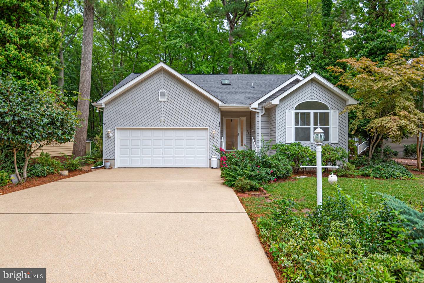 36 Fairway Ln — photo