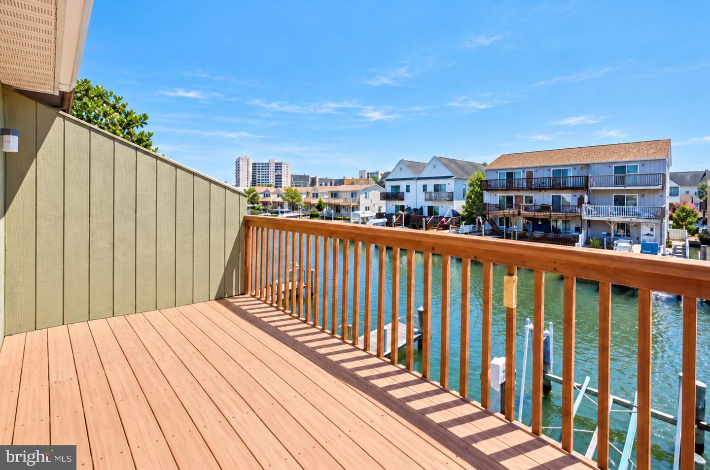 139 Newport Bay Dr #206B — photo