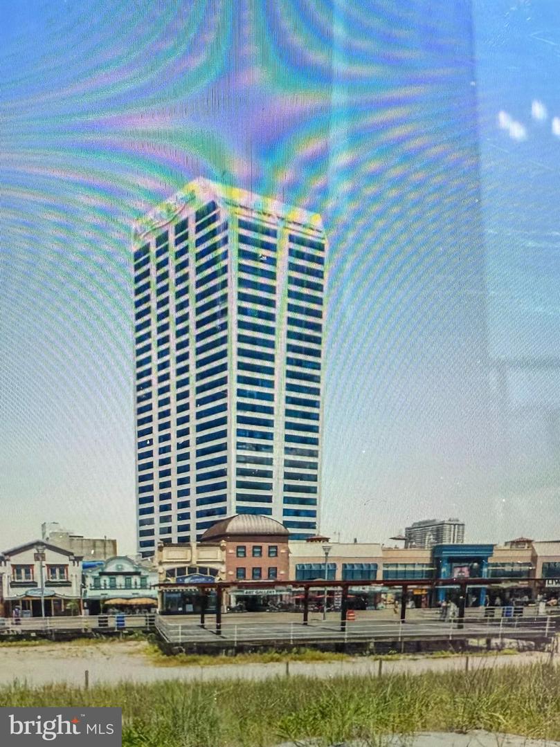 1515 Boardwalk #908 — photo
