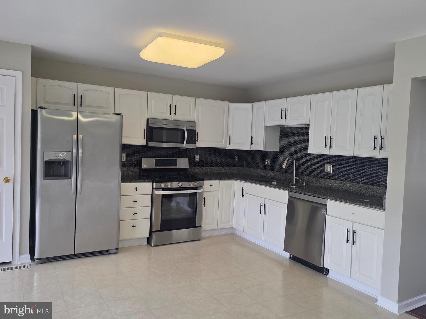 1002 Carlisle Rd — photo