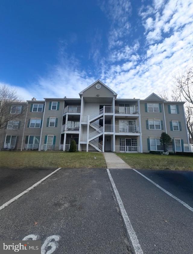 69 Iroquois Dr #15 — photo