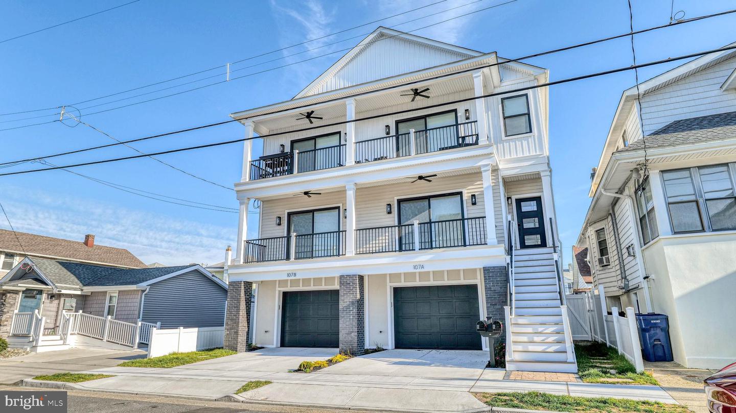 107 N New Haven Ave #B (Upstairs) — photo