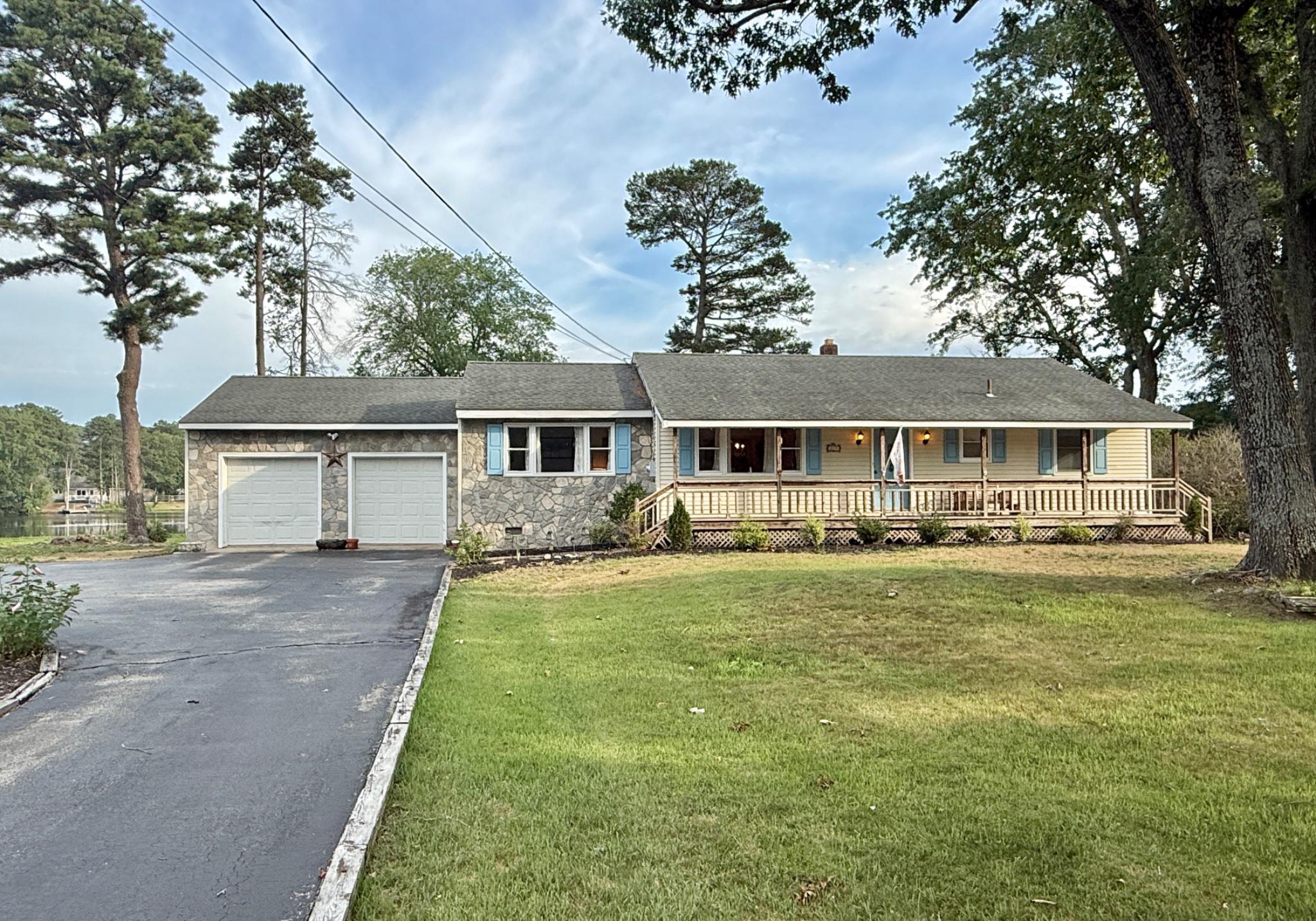 119 Cedar Lake Dr — photo