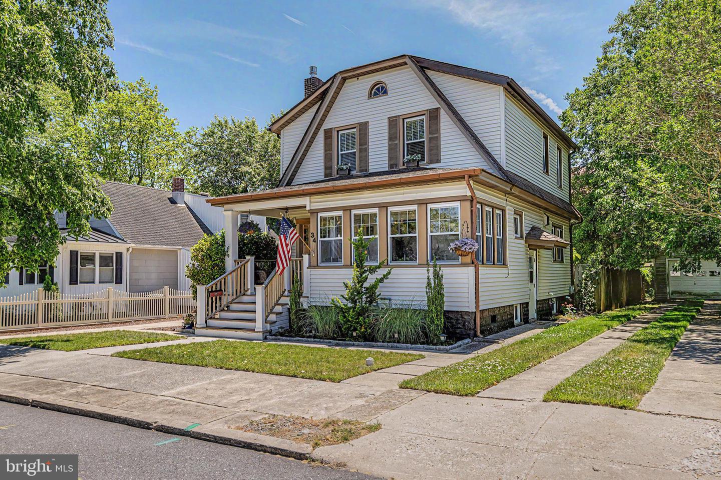 34 E Dawes Ave — photo