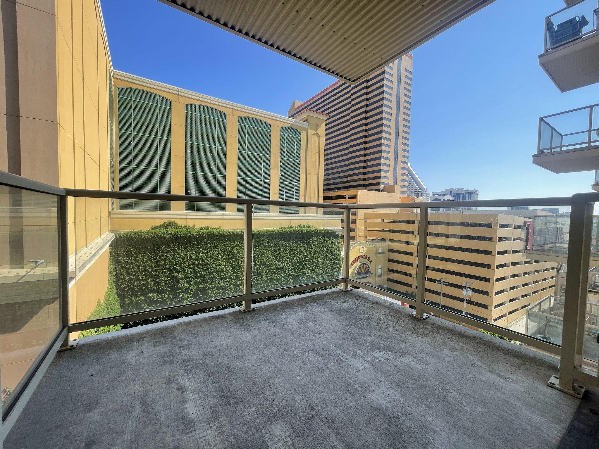 2834 Atlantic Ave #814 — photo