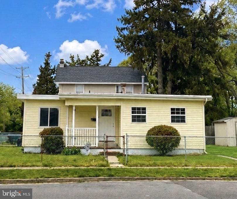 815 Broad St — photo