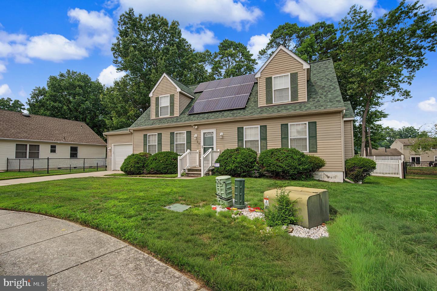 20 Golf Dr — photo