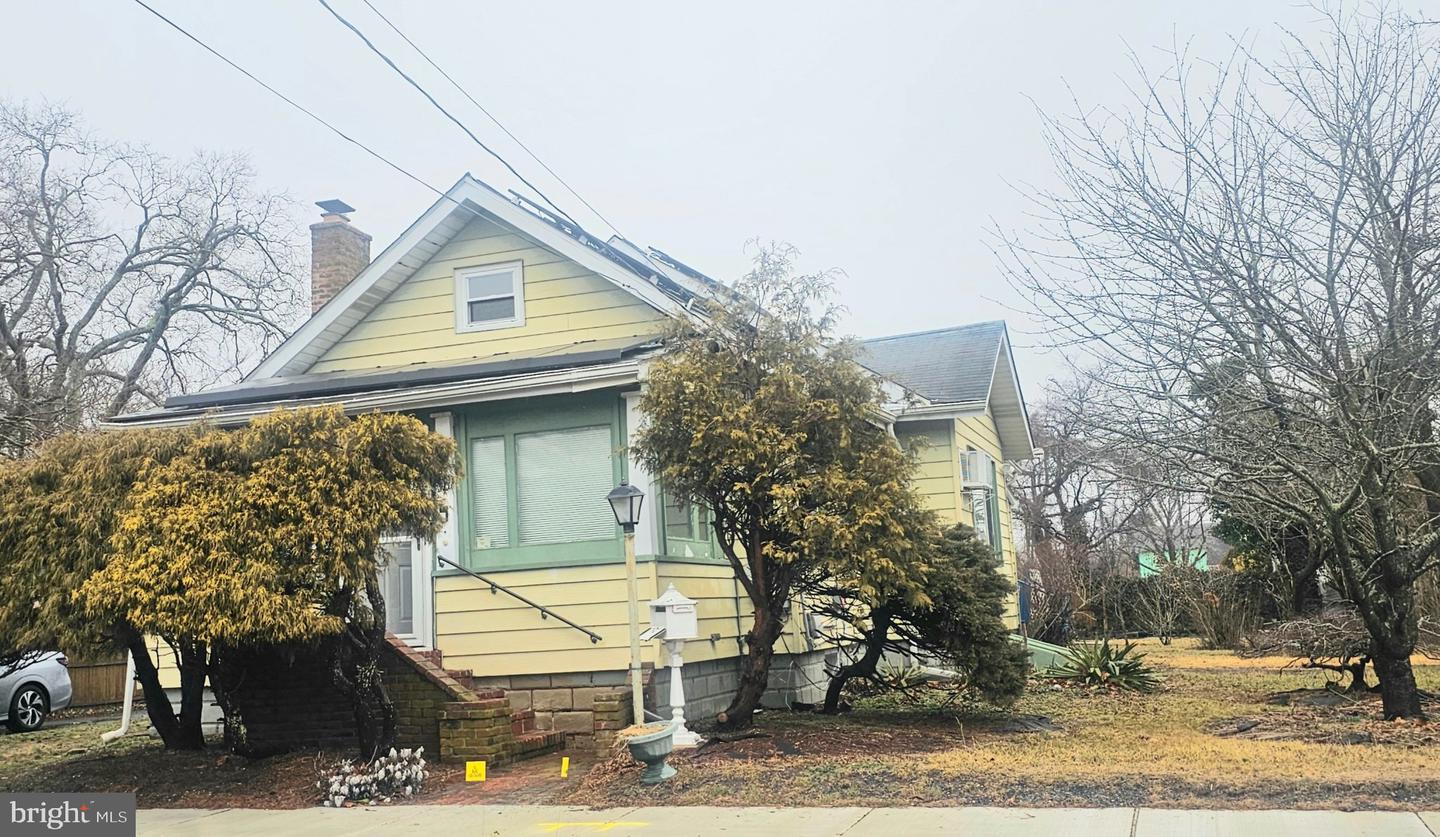 30 W Ridgewood Ave — photo