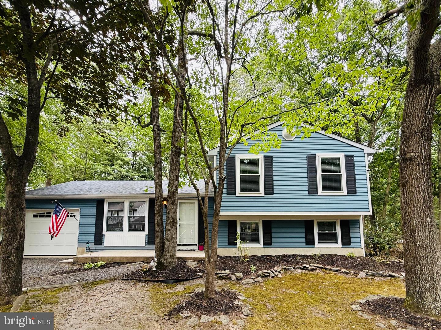 727 Moonraker Ct — photo
