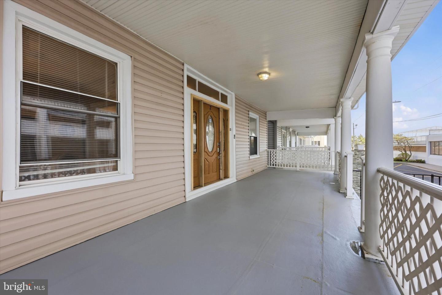 123 Berkley Sq #2 — photo