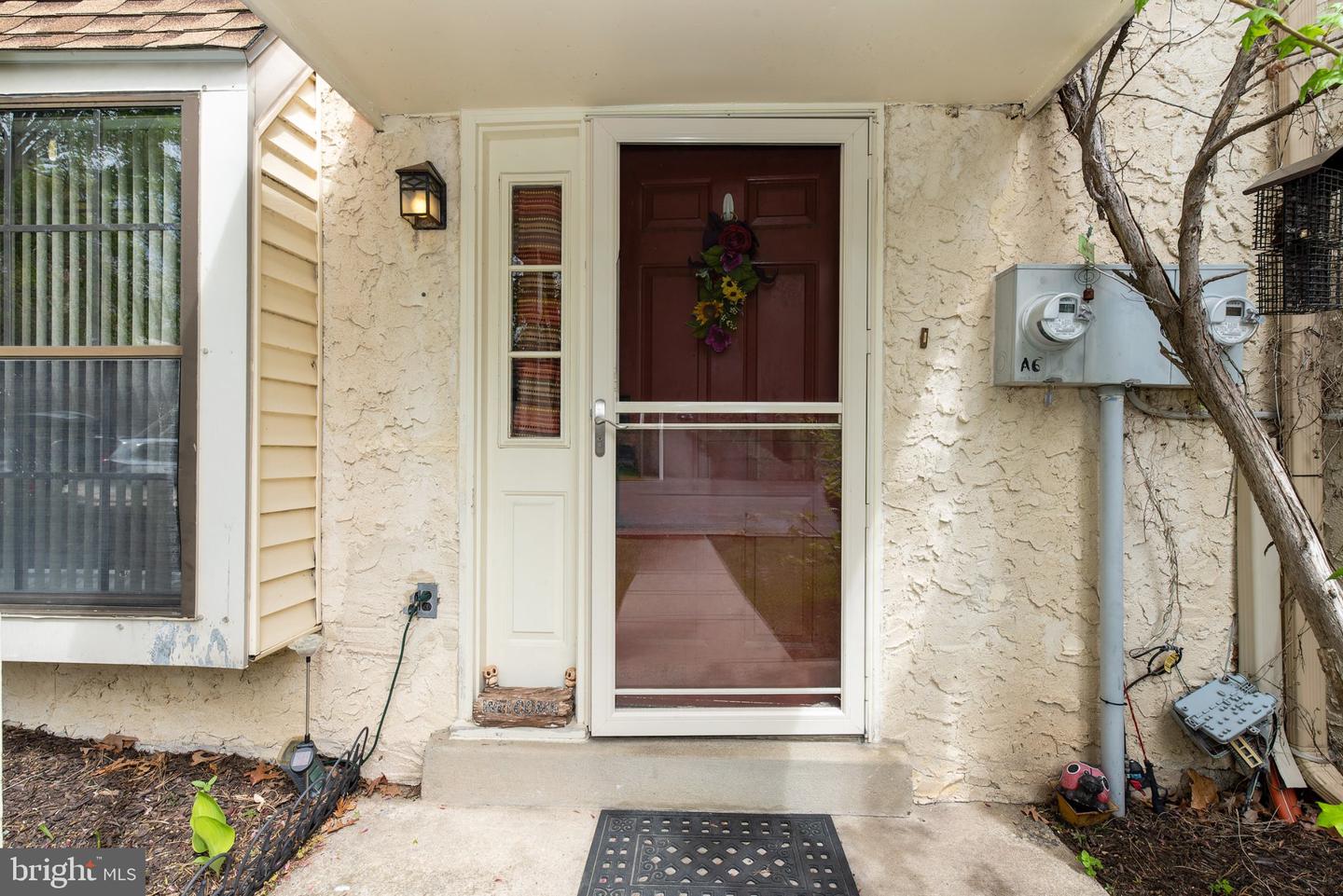 4411 Yorktown Pl — photo