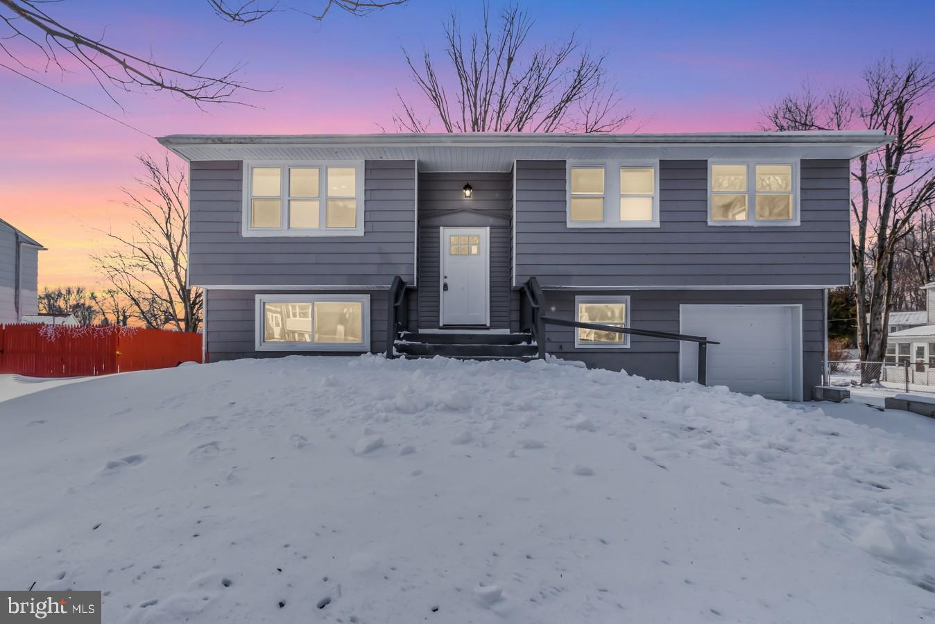 502 Bloomfield Dr — photo