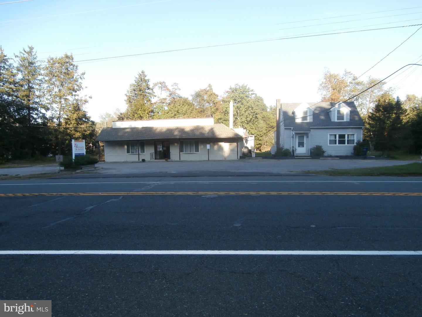 1666 Route 206 — photo