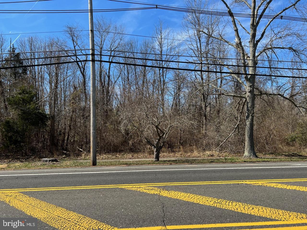 328 Stokes Rd — photo